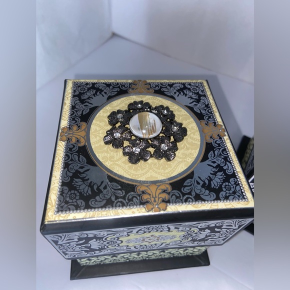 Punch Studio Honey Soap Bars Keepsake Gift Boxes, Soaps are New & Sealed - Picture 15 of 17